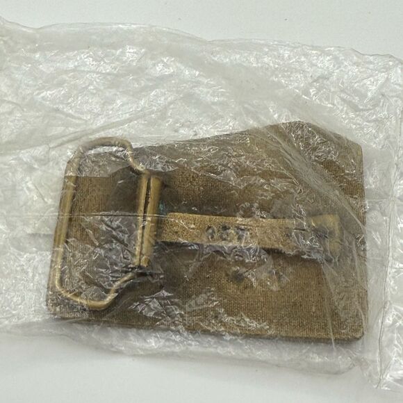 USA Firefighters Fire Truck Fireman Vintage Gold Tone Commemorative Belt Buckle - Picture 3 of 7